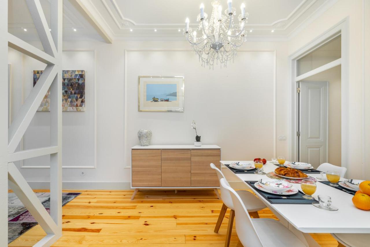 Whome Luxury Stay In Prime Location W/ Ac, Lift & Private Patio Lissabon Exterior foto