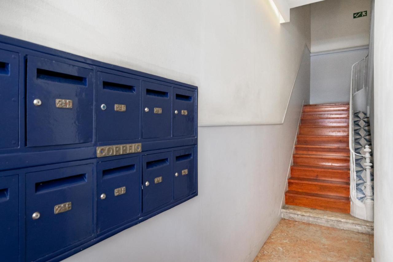 Whome Luxury Stay In Prime Location W/ Ac, Lift & Private Patio Lissabon Exterior foto